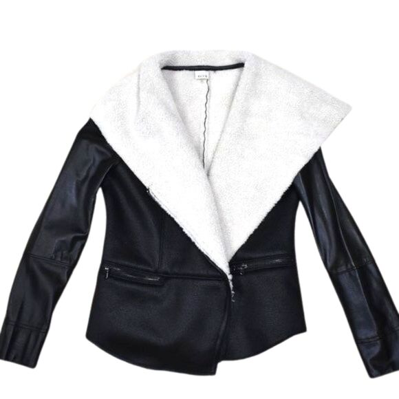 ecru Jackets & Blazers - Ecru Anthropologie Suede Sherpa Lined jacket Size Small Black